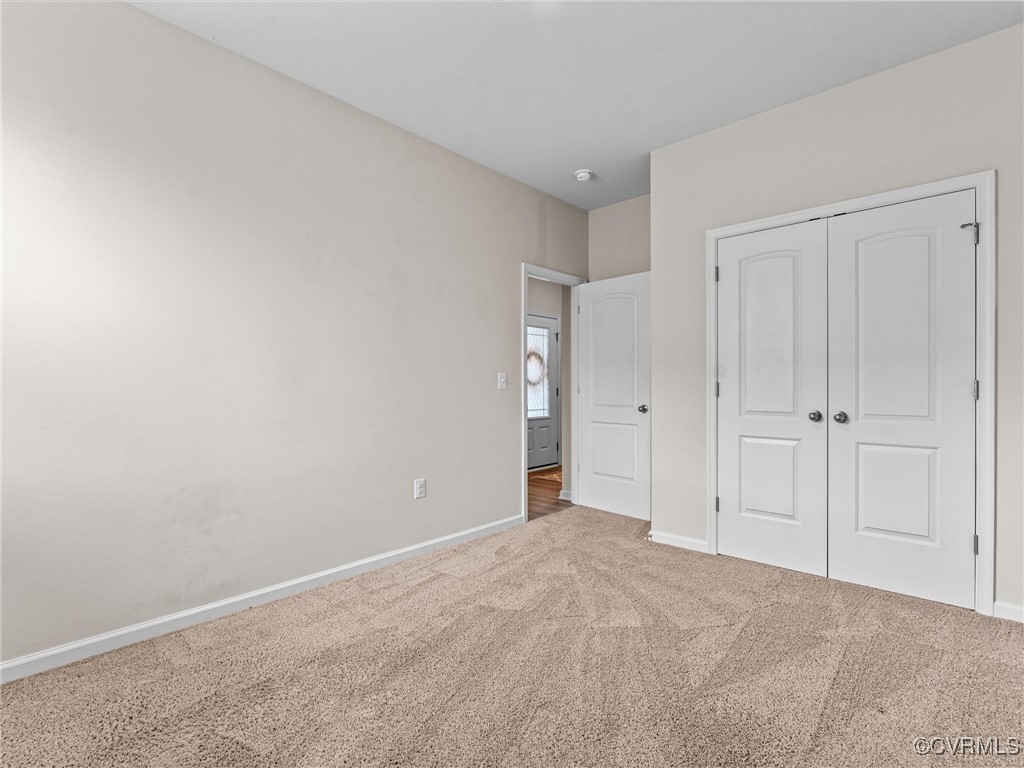 15600 Cedarville Dr