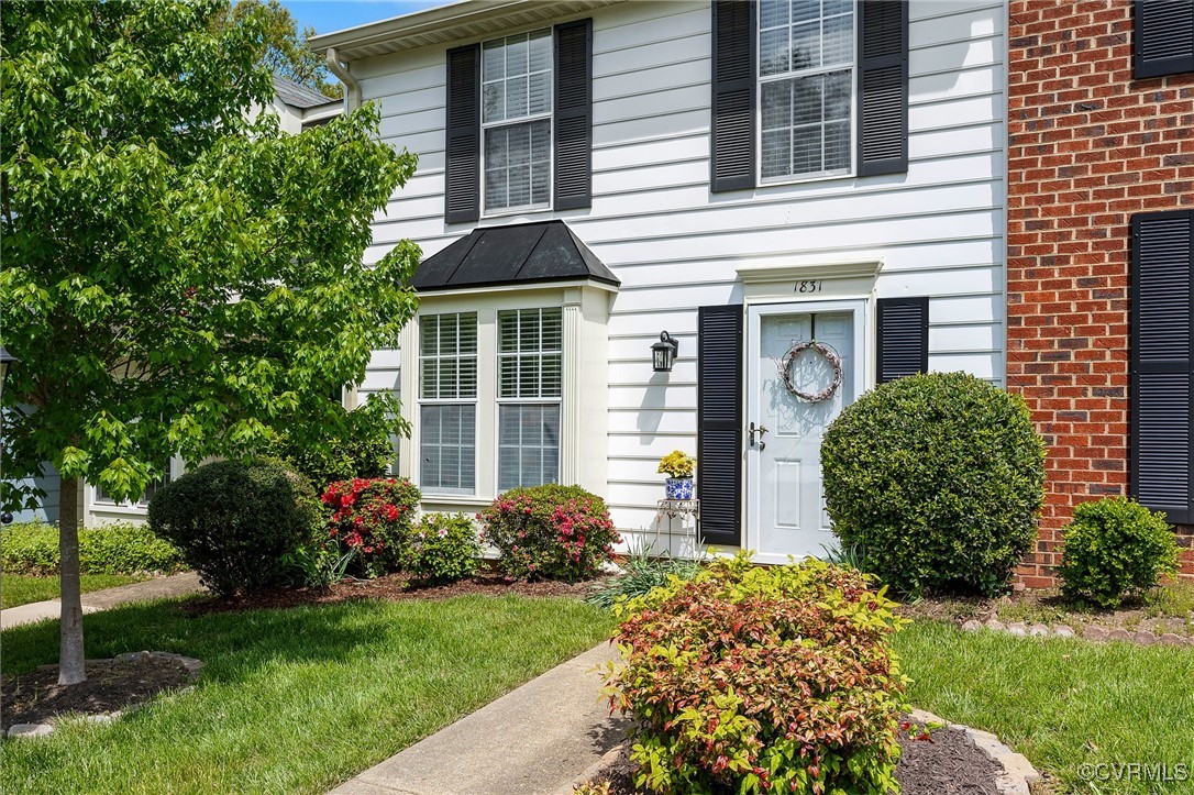 1831 Random Winds Ct