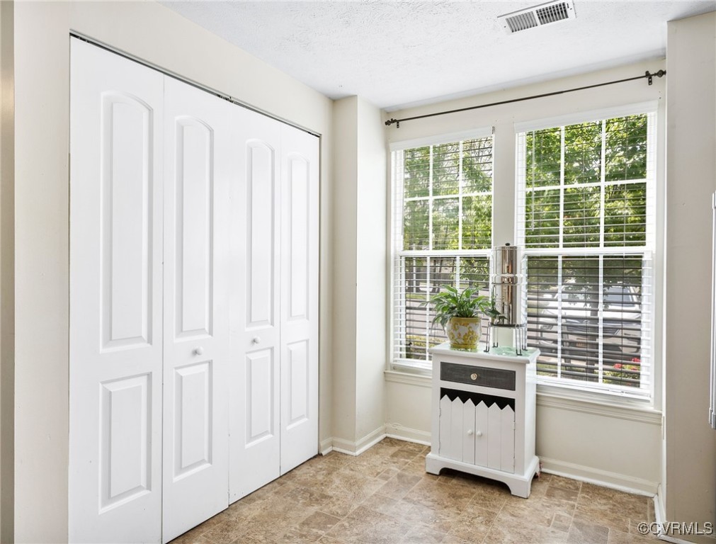 1831 Random Winds Ct