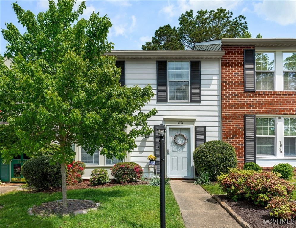 1831 Random Winds Ct