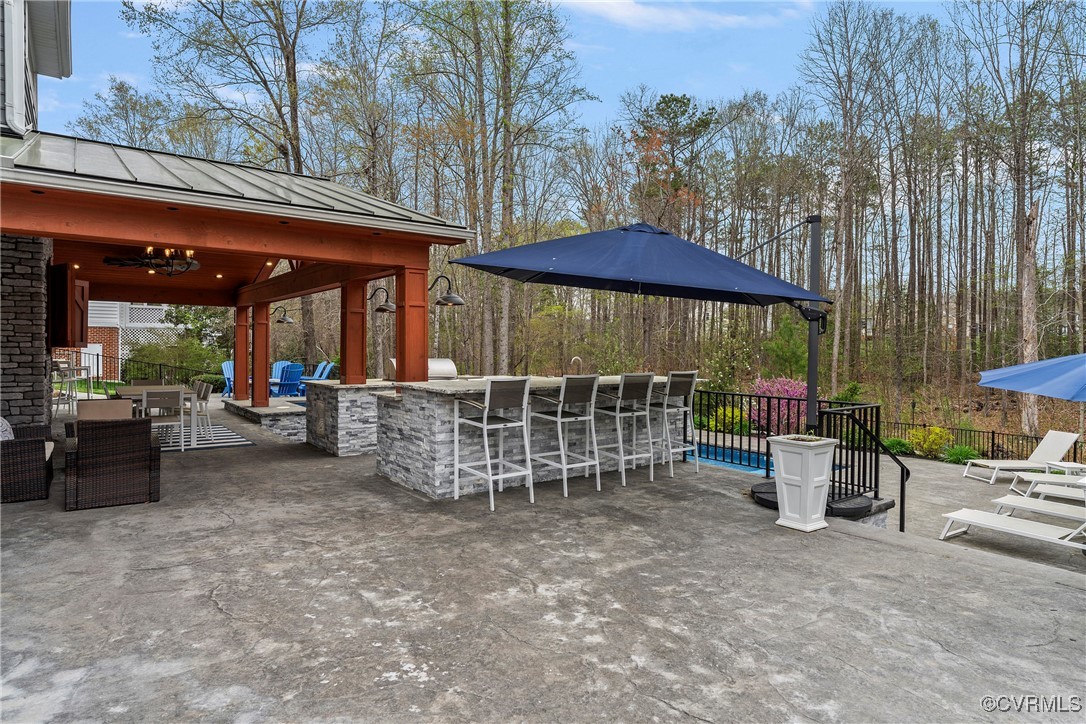 15560 Fox Cove Cir
