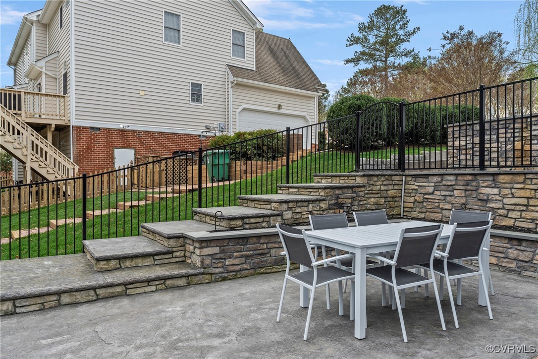 15560 Fox Cove Cir