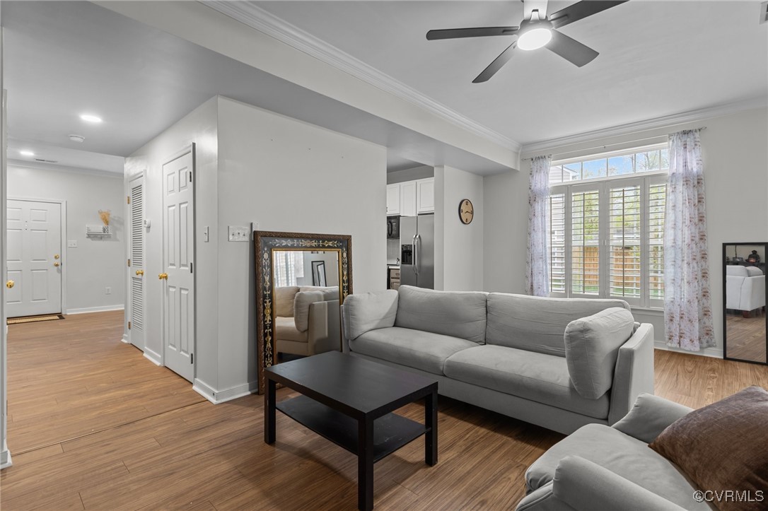 7411 Willow Crossing Ter