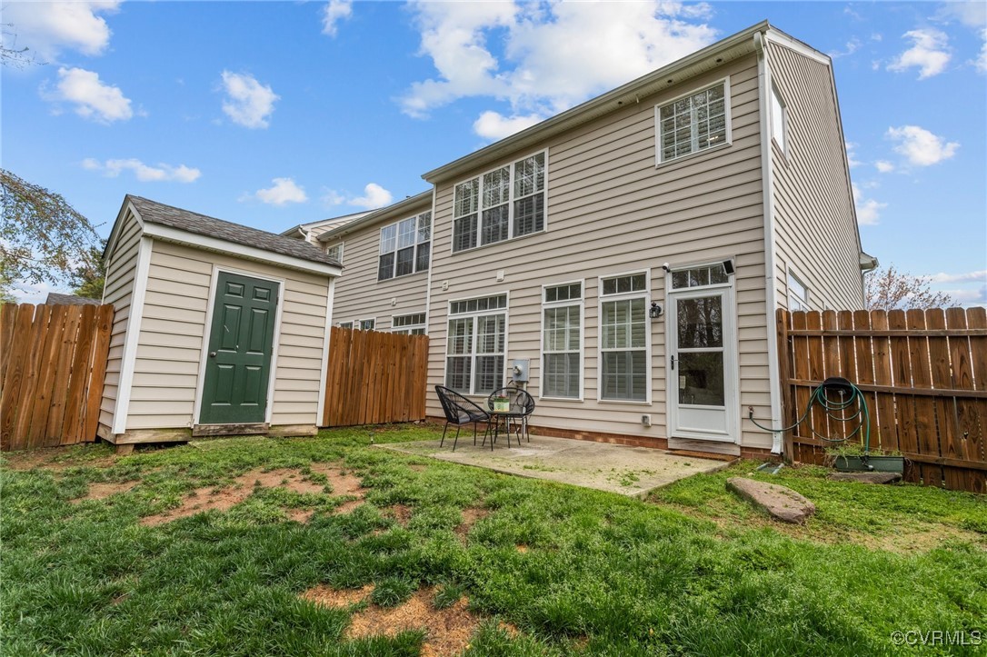 7411 Willow Crossing Ter