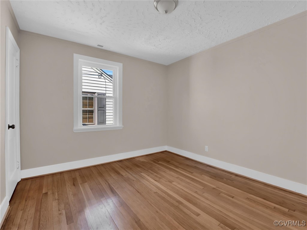1509 Oakdale Ave