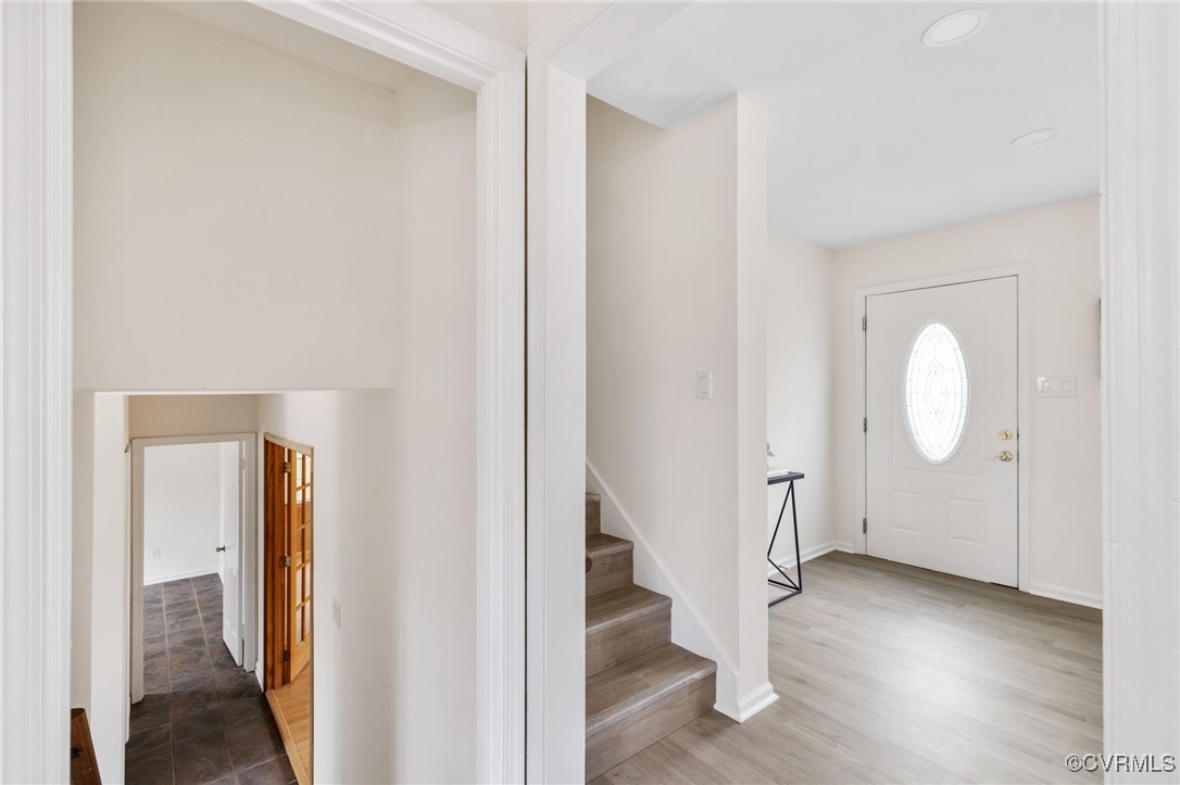 12324 Deerhurst Dr