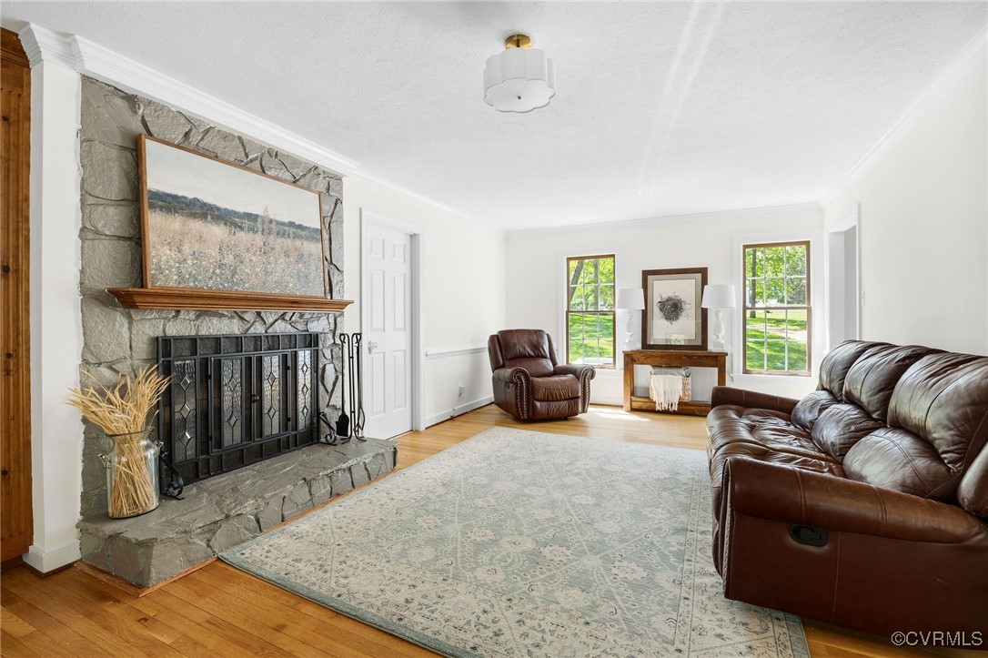 3001 Winterfield Rd