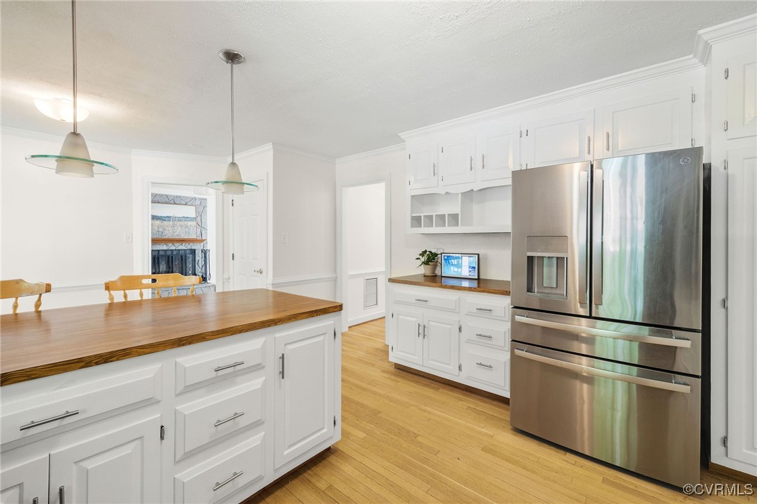 3001 Winterfield Rd