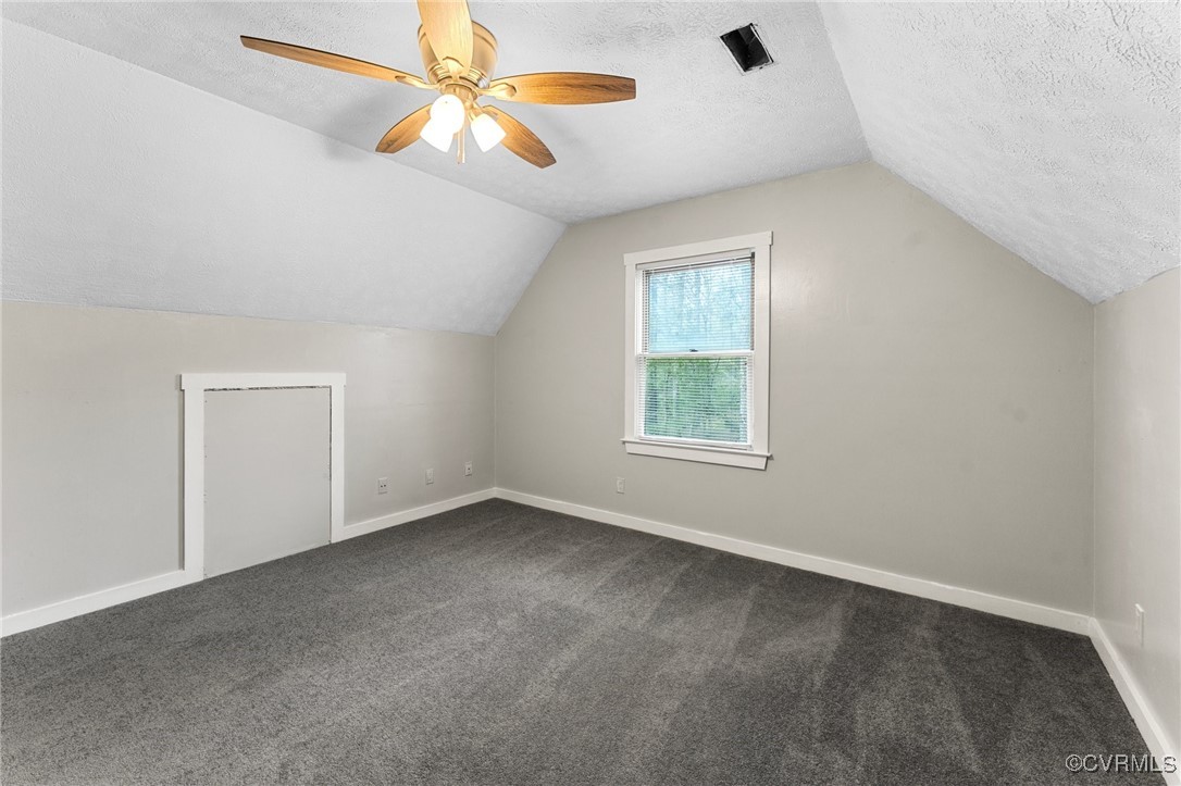 16310 Rhodes Ln