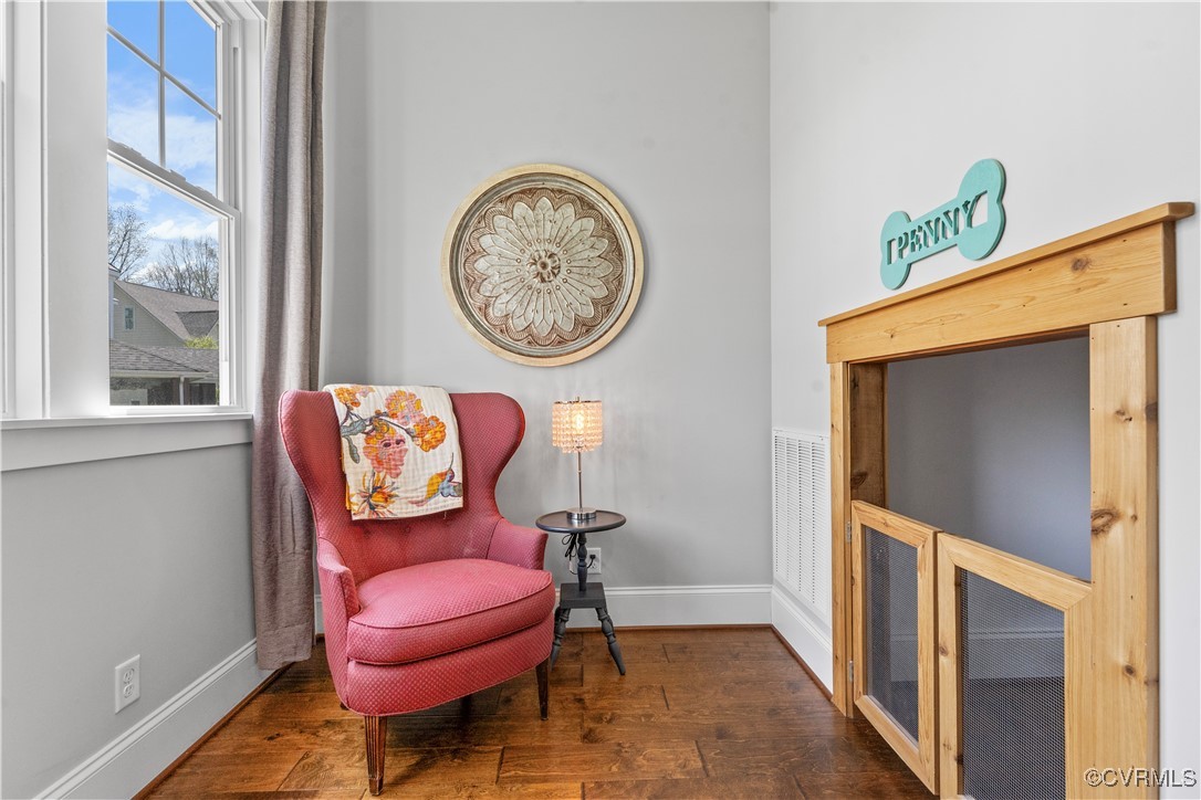 2437 Mitchells Mill Dr