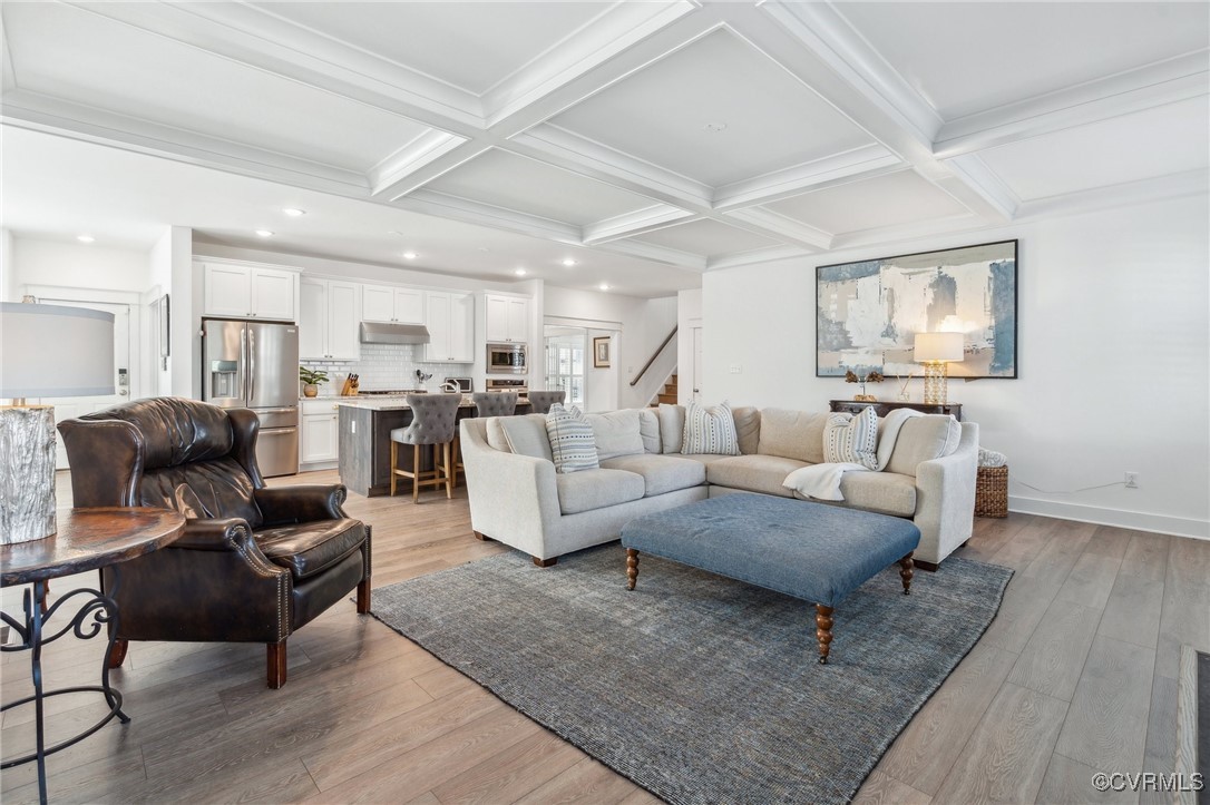 7207 Maple Summit Ln