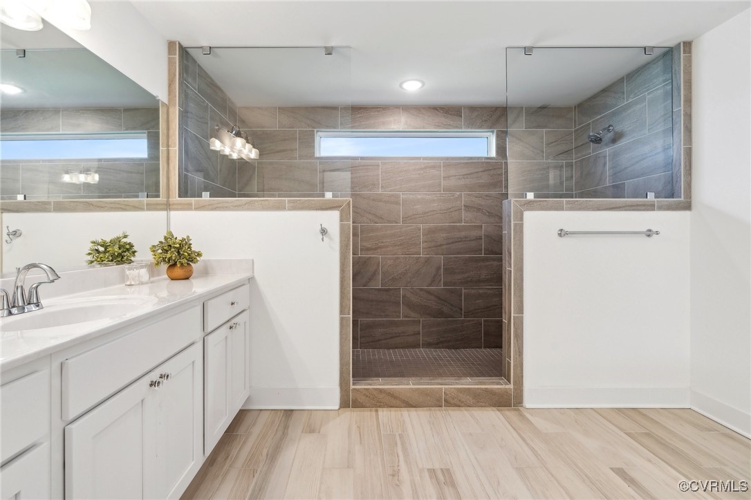 7207 Maple Summit Ln