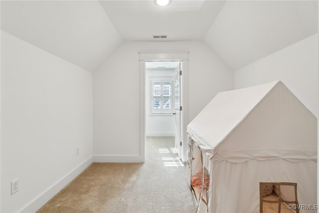 7207 Maple Summit Ln