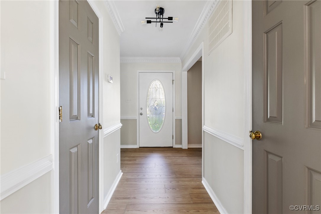 8412 Sir Lionel Pl