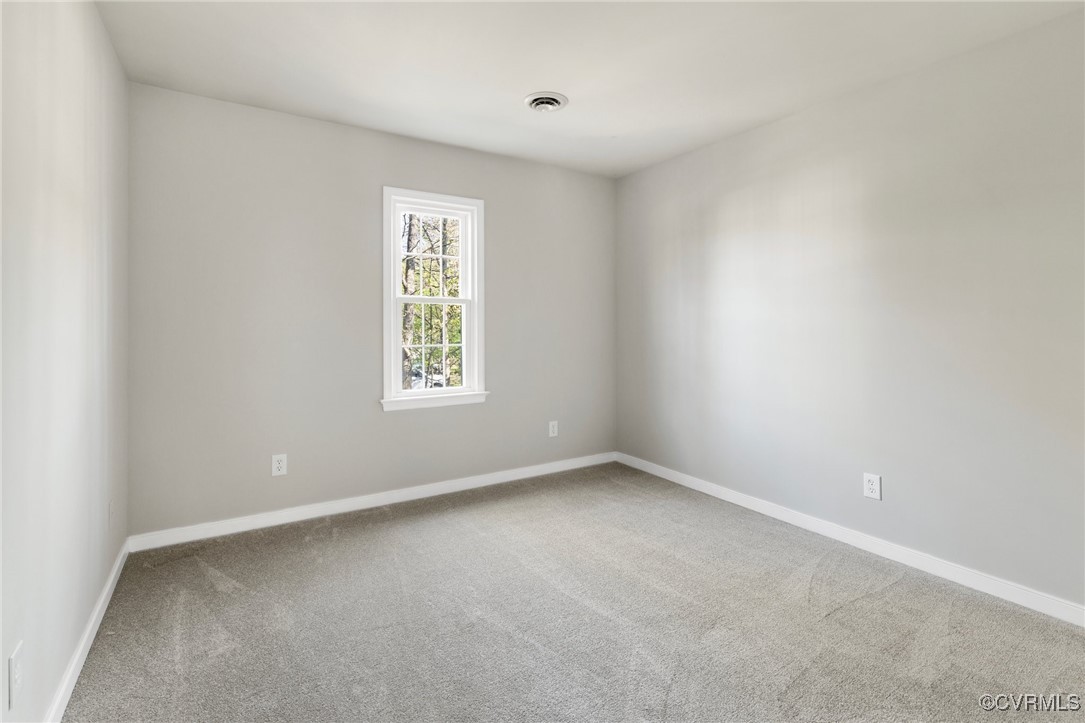 8412 Sir Lionel Pl