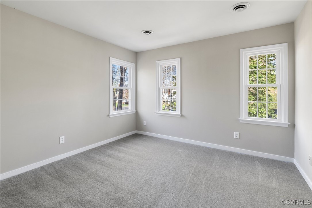 8412 Sir Lionel Pl