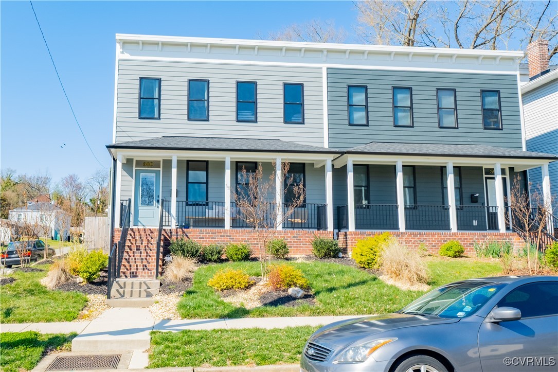 300 W 25th St
