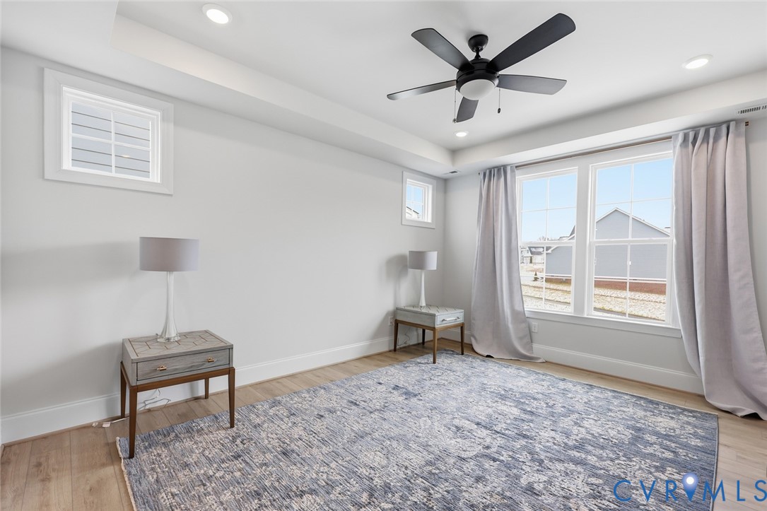 8473 Chimney Rock Dr