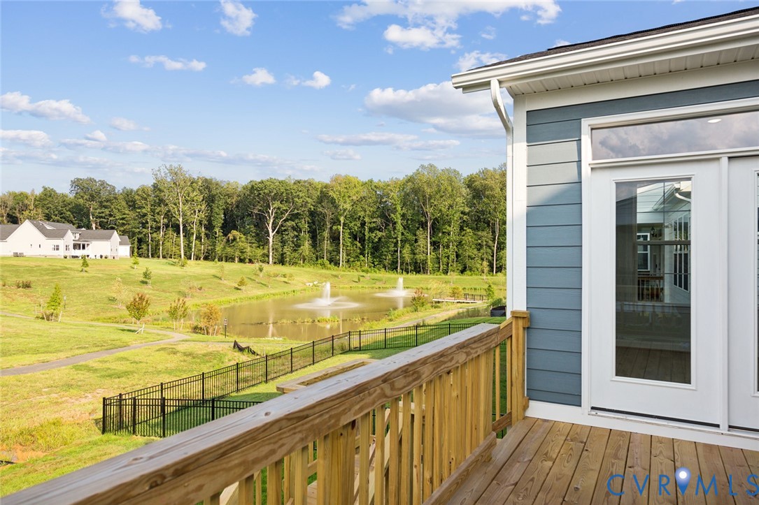 8473 Chimney Rock Dr