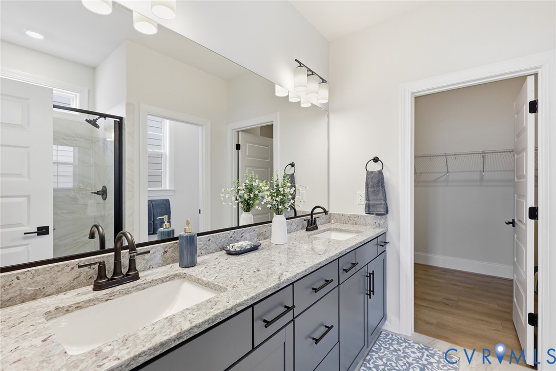 8473 Chimney Rock Dr