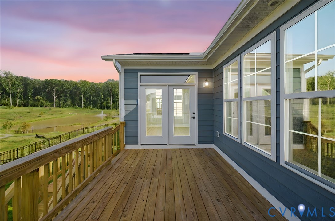 8473 Chimney Rock Dr