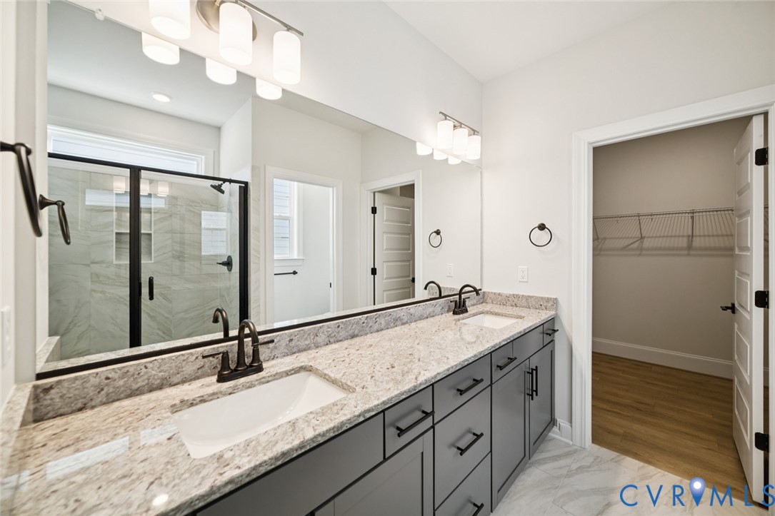 8473 Chimney Rock Dr