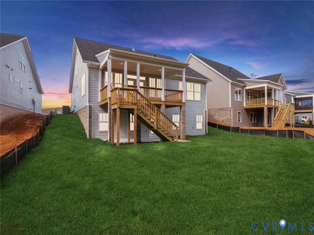 8505 Chimney Rock Dr