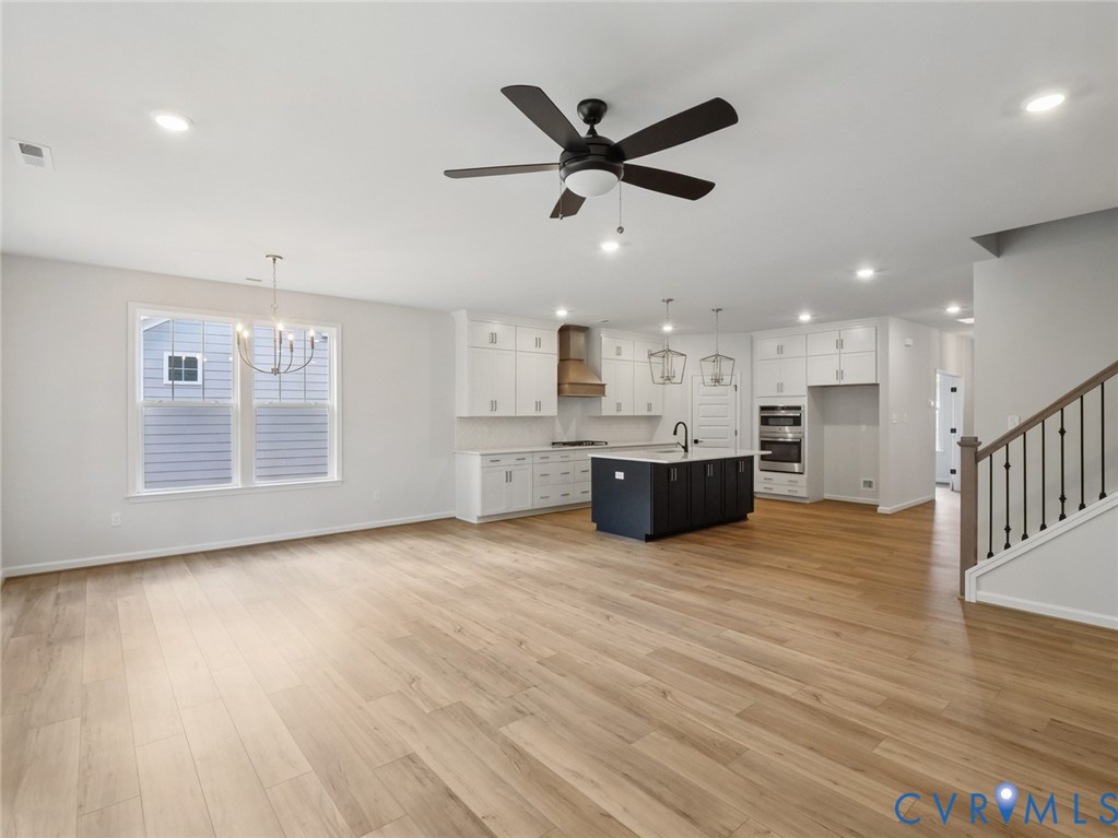 8505 Chimney Rock Dr