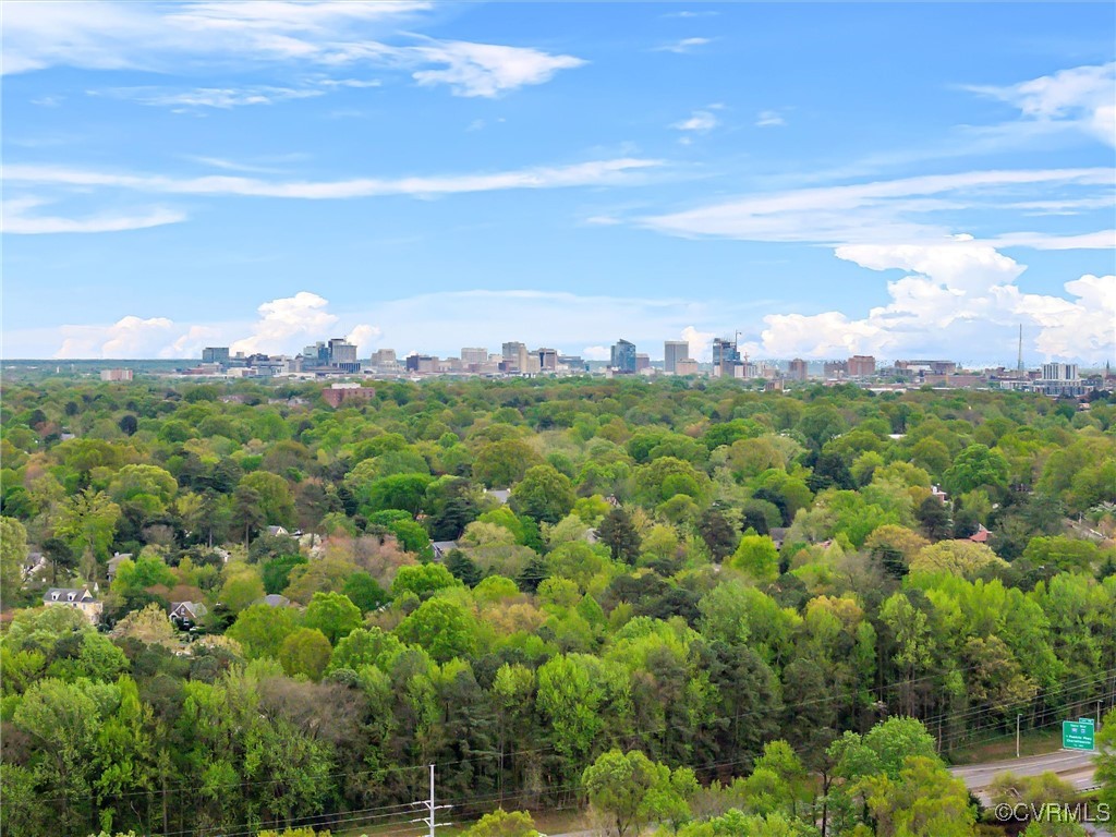 5317 Bloomingdale Ave