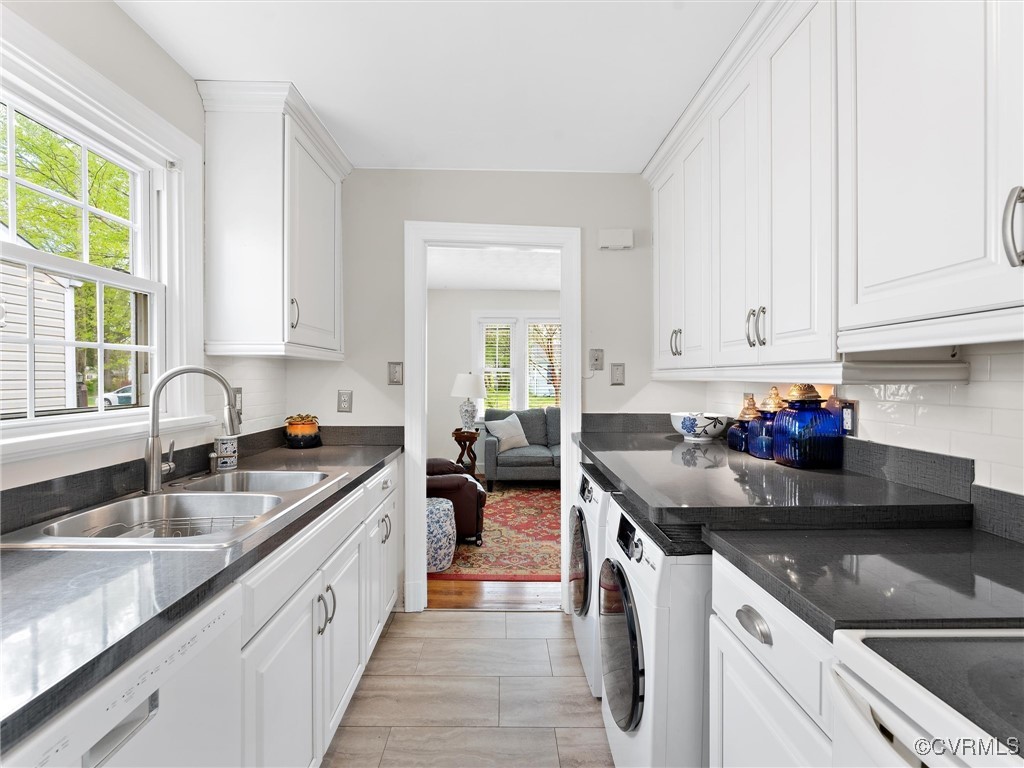 5317 Bloomingdale Ave