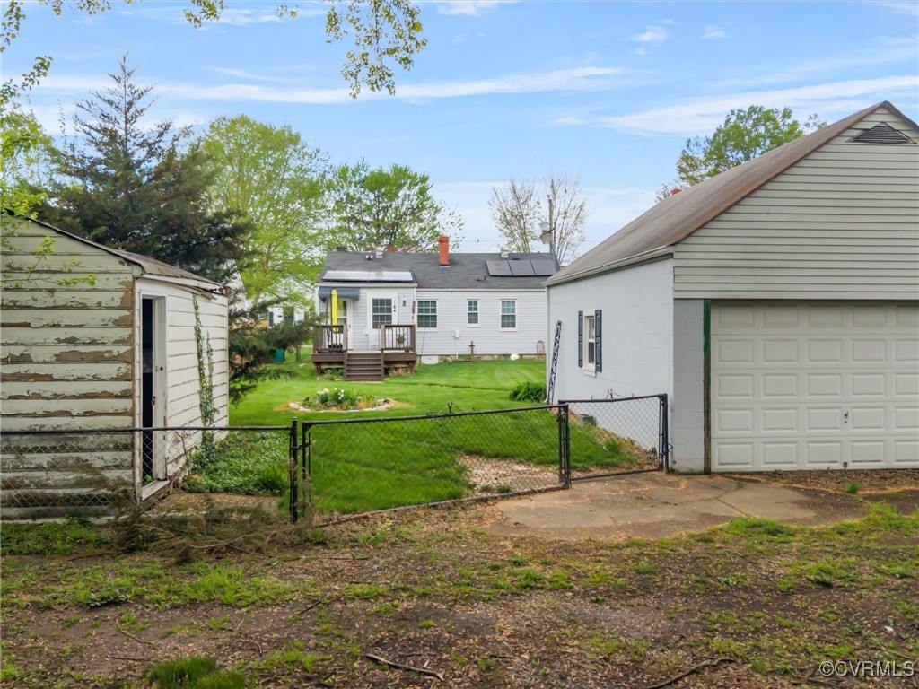 5317 Bloomingdale Ave