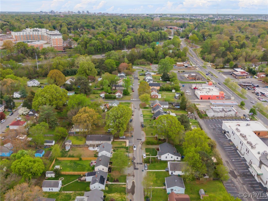 5317 Bloomingdale Ave