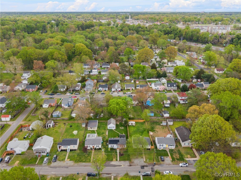 5317 Bloomingdale Ave