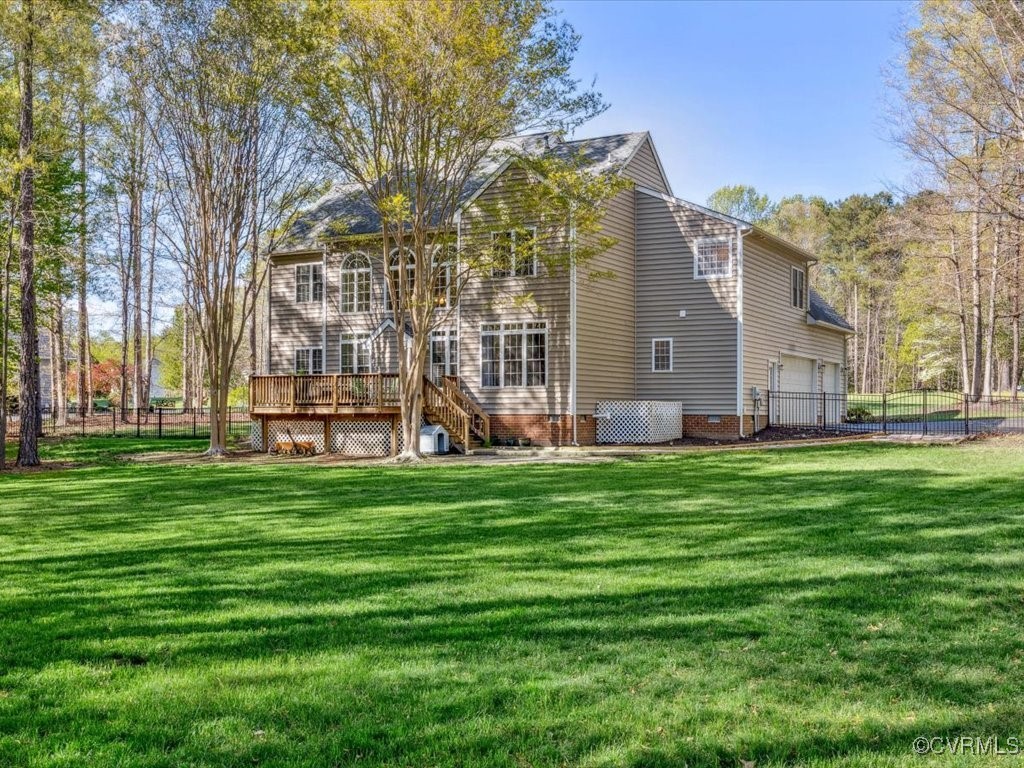 10607 Macandrew Ln