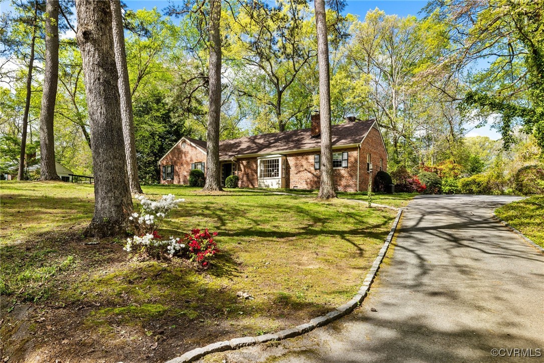 3900 Stratford Rd
