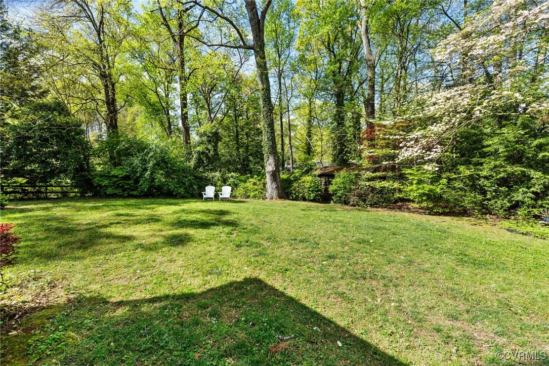 3900 Stratford Rd