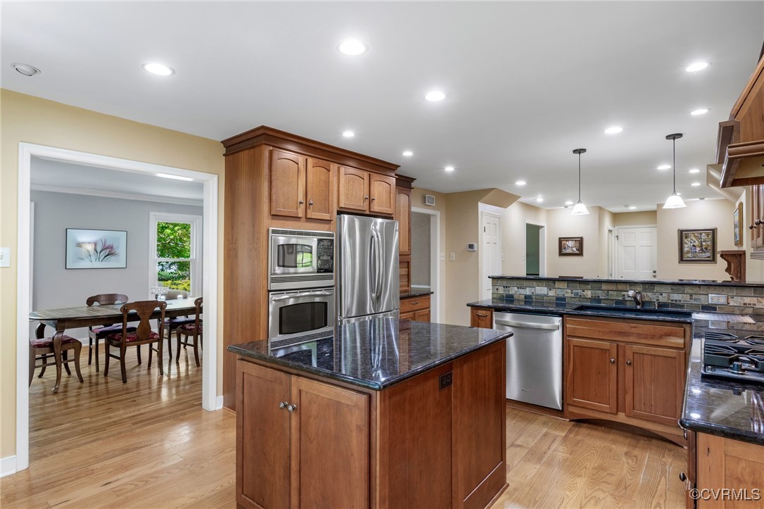 1517 Jonquill Dr