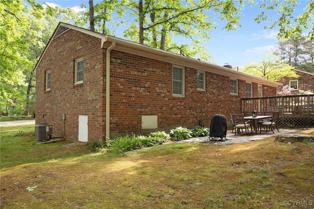 11217 Woodthrush Ct