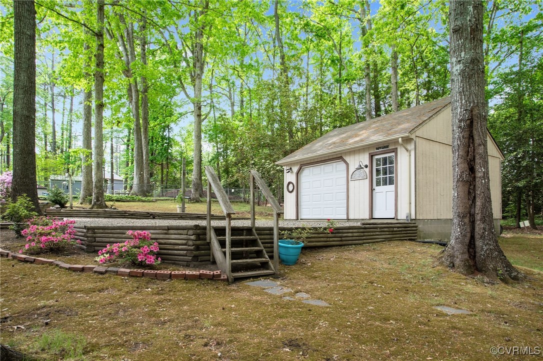 11217 Woodthrush Ct