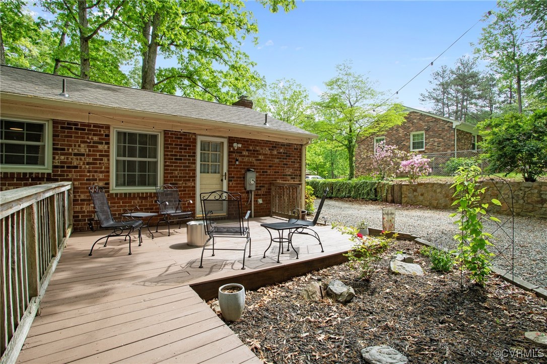 11217 Woodthrush Ct