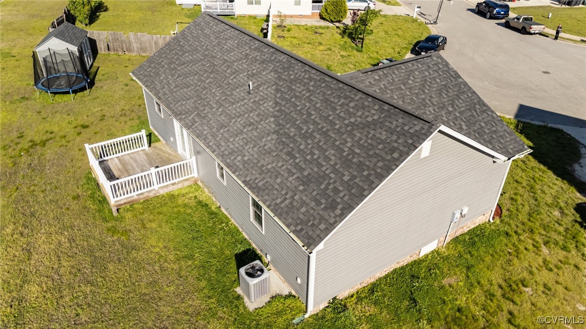 916 Yellowstone Dr