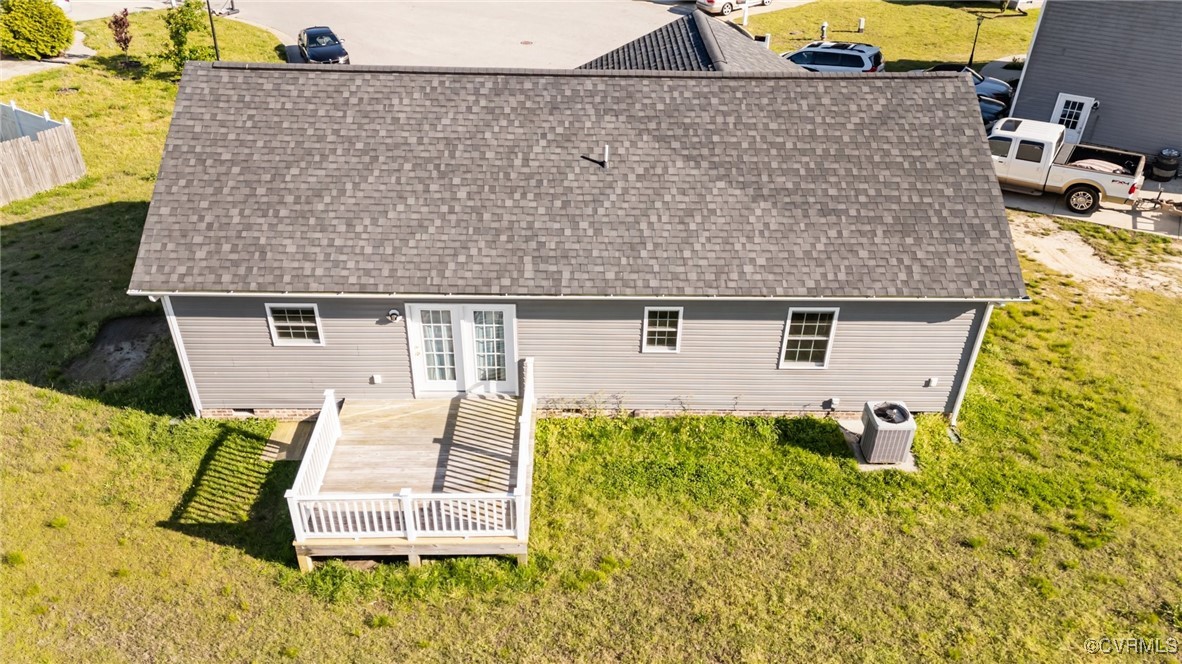 916 Yellowstone Dr