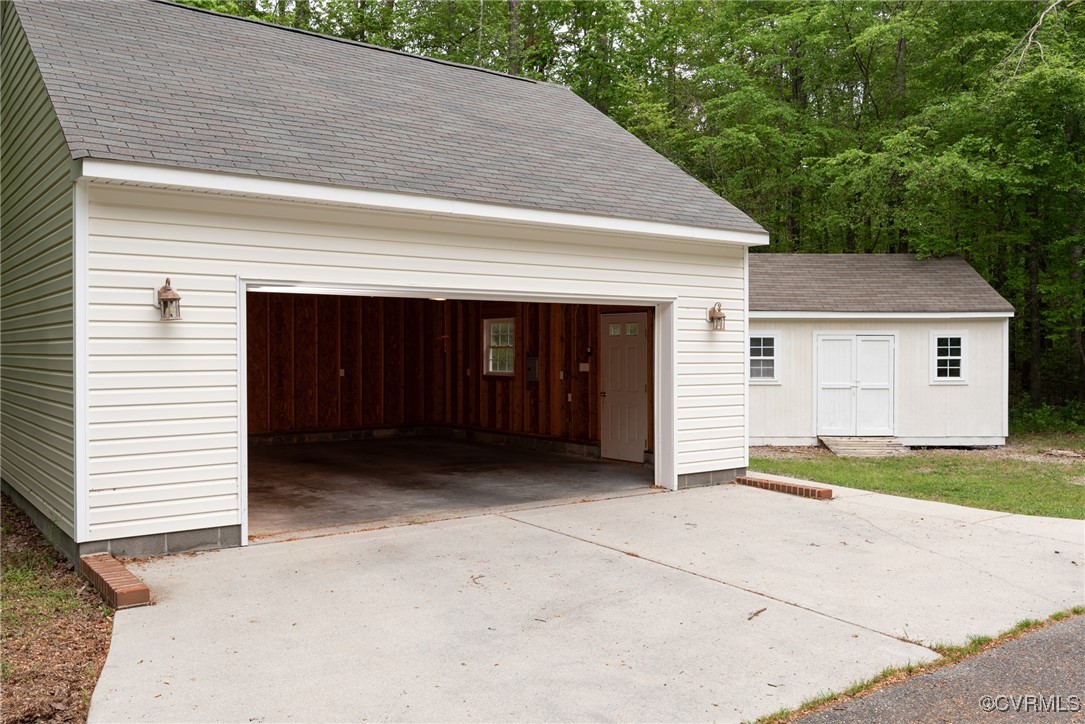 1396 Pine Creek Ridge Dr