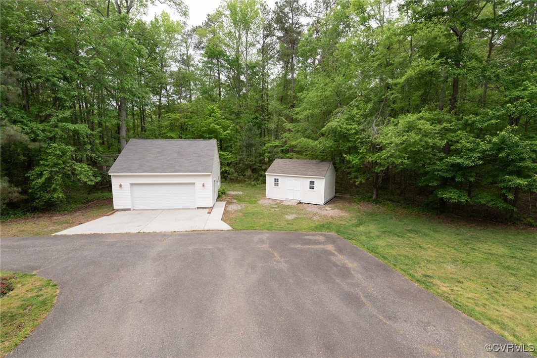 1396 Pine Creek Ridge Dr