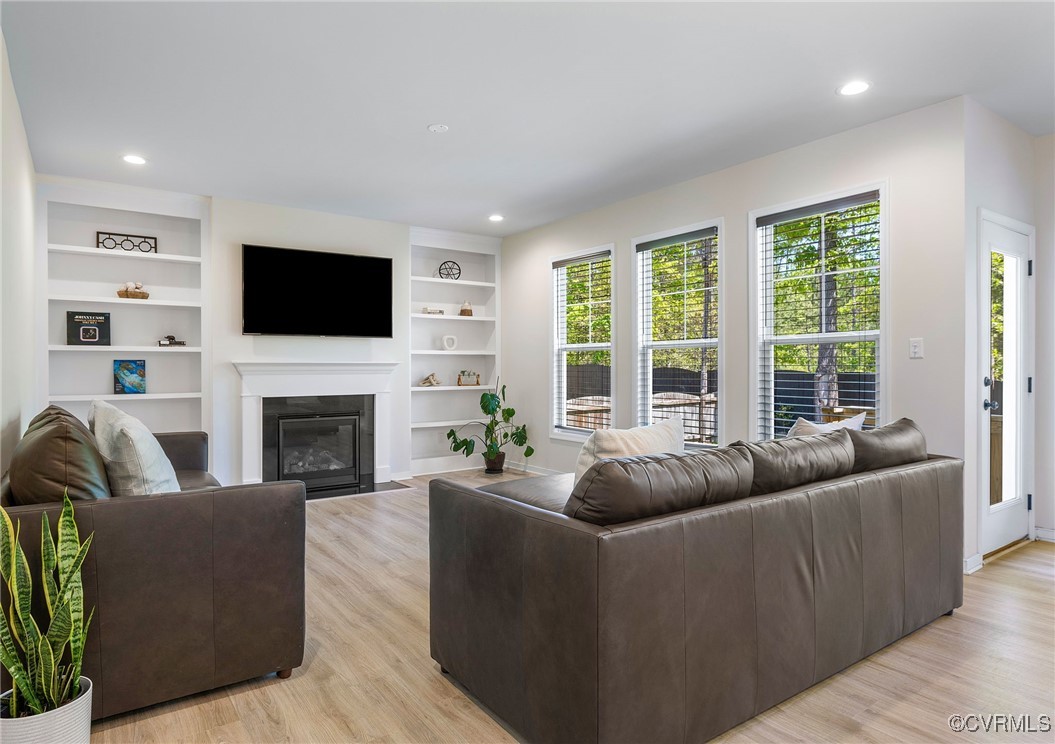2517 Lilybank Ct