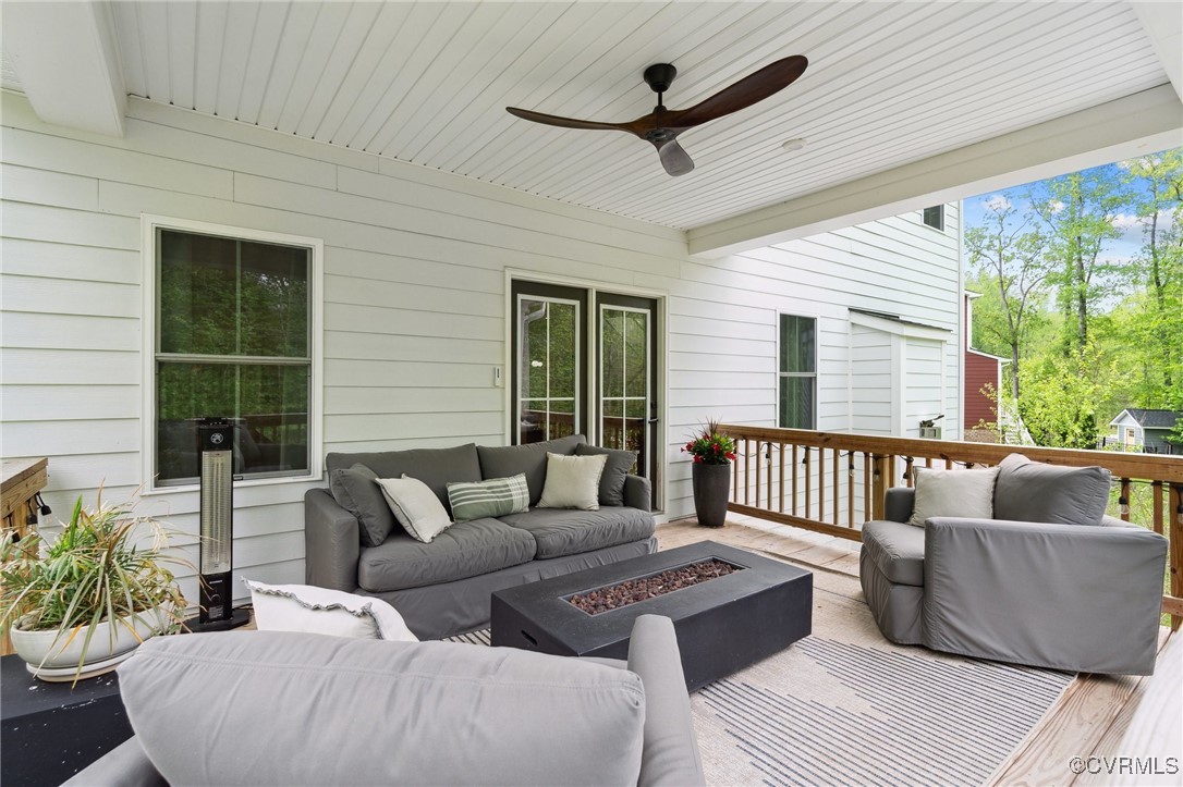 12700 Hemmingway Mews