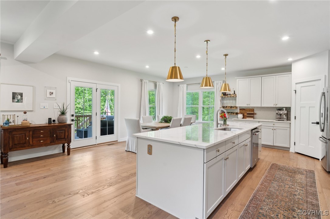 12700 Hemmingway Mews