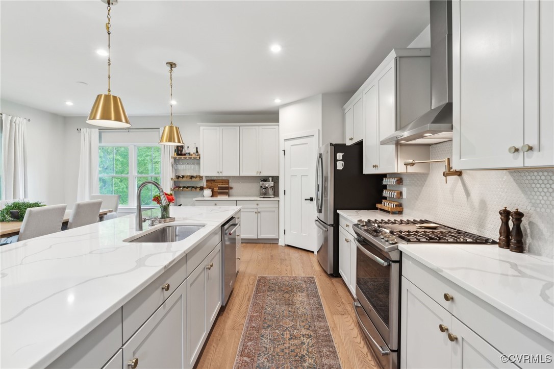 12700 Hemmingway Mews