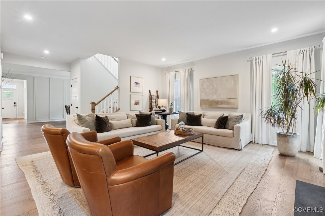 12700 Hemmingway Mews