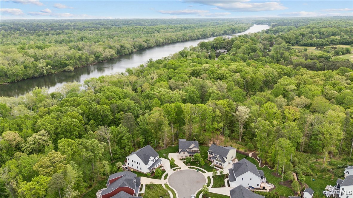 12700 Hemmingway Mews